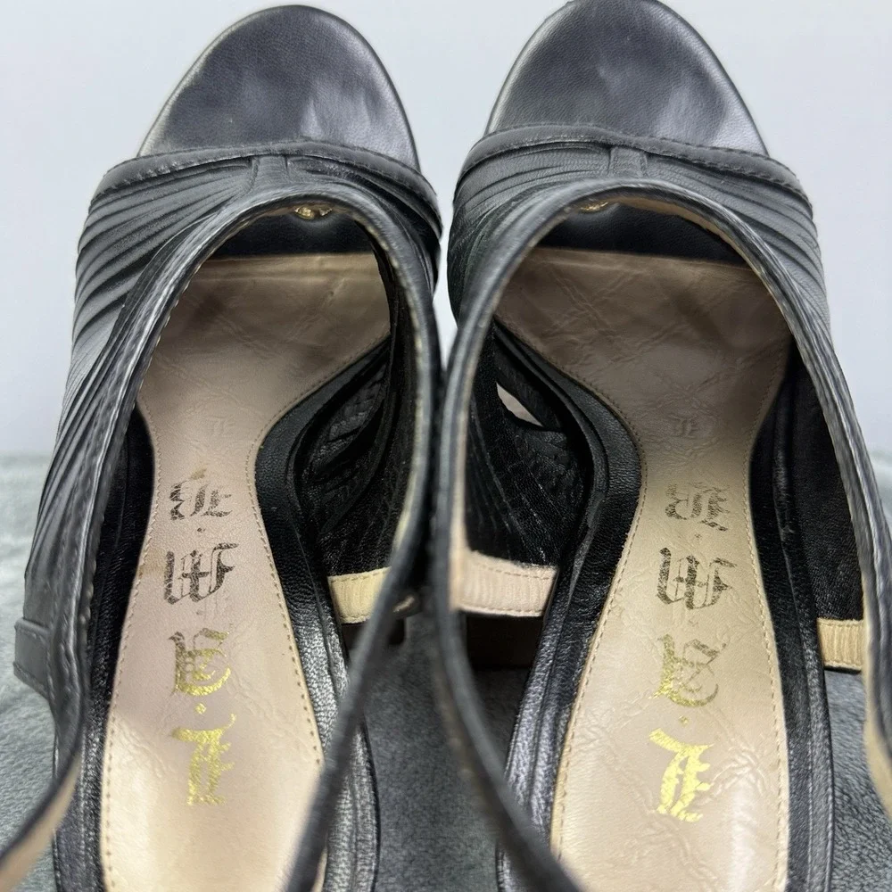 L.A.M.B. Gwen Stefani Black Leather Ankle Strappy‎ Caged Sandals High Heels 5.5